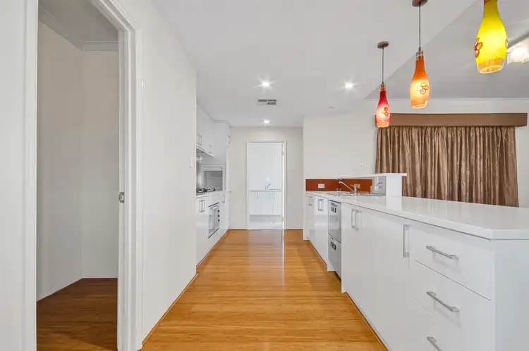 7 Upwey Street, Wellard WA 6170