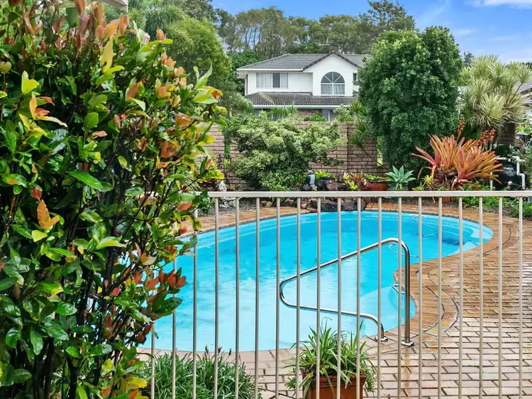 18 Flamingo Dr, Banksia Beach QLD 4507