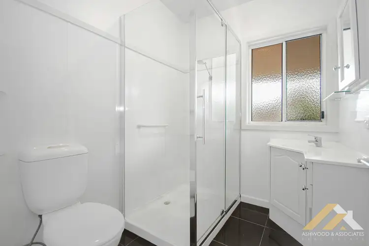 Third view of Homely house listing, 6 Jennings St, Bairnsdale VIC 3875