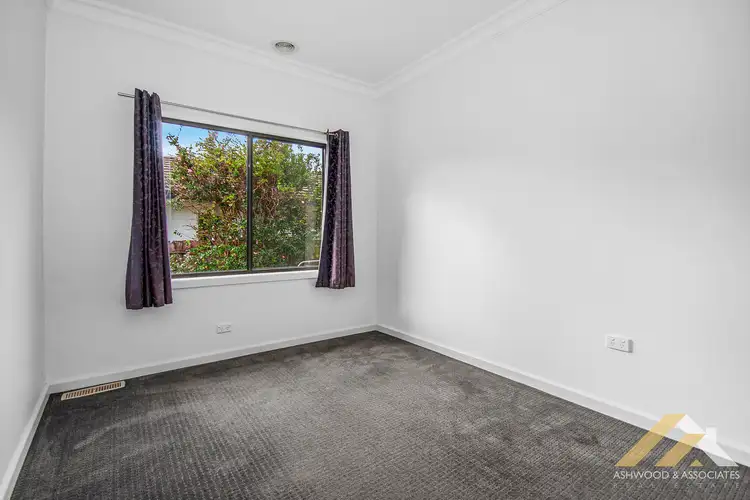 Fifth view of Homely house listing, 6 Jennings St, Bairnsdale VIC 3875