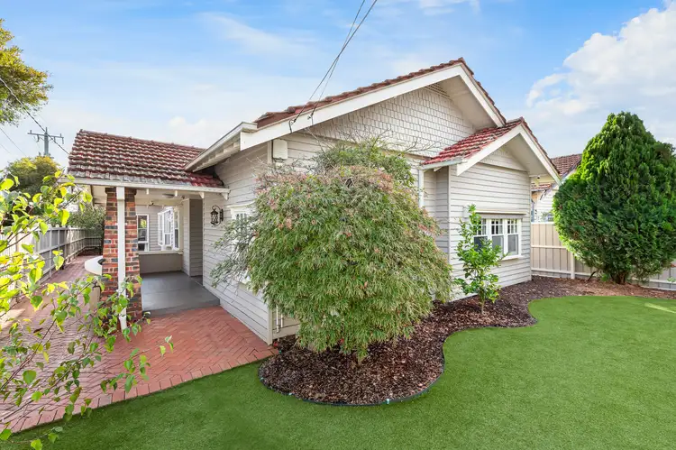19 Bent Street, Brighton VIC 3186