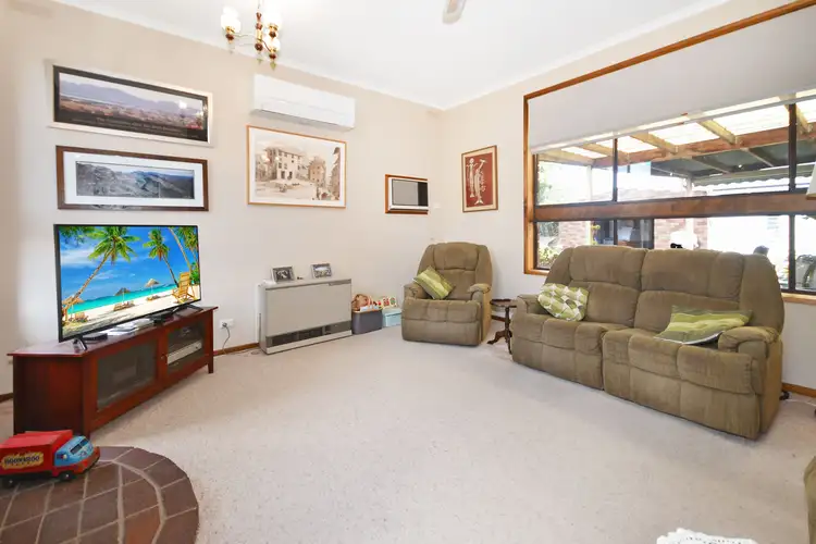 Second view of Homely house listing, 3 Magdala Ct, Stawell VIC 3380