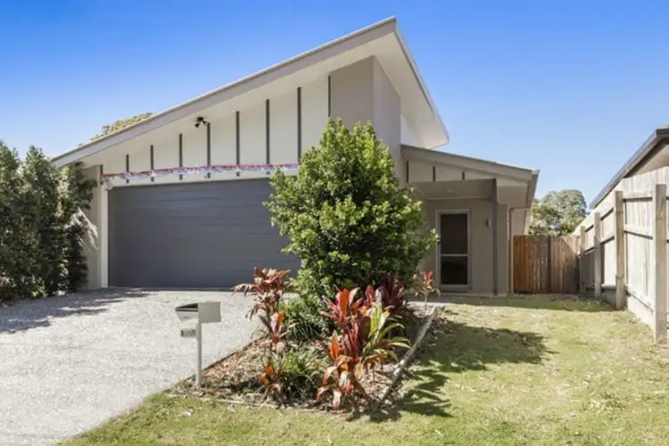 142 Cameron Parade, Wynnum QLD 4178