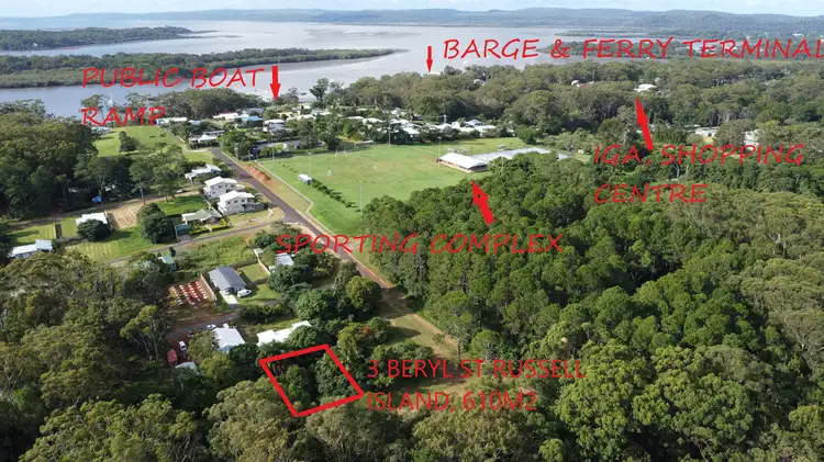 3 Beryl St, Russell Island QLD 4184