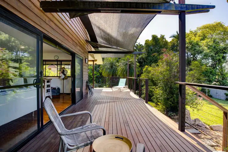 12 Admiralty St, South Mission Beach QLD 4852