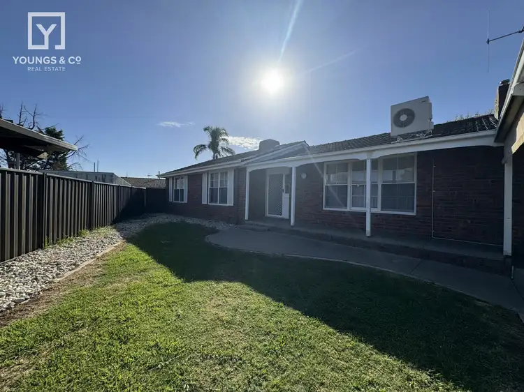 22 Bourchier St