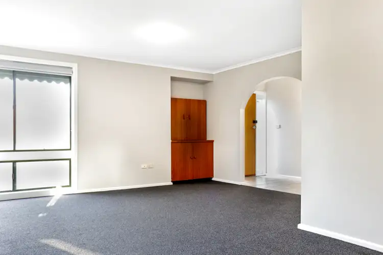 Fourth view of Homely house listing, 2 Wallace Ct, Traralgon VIC 3844