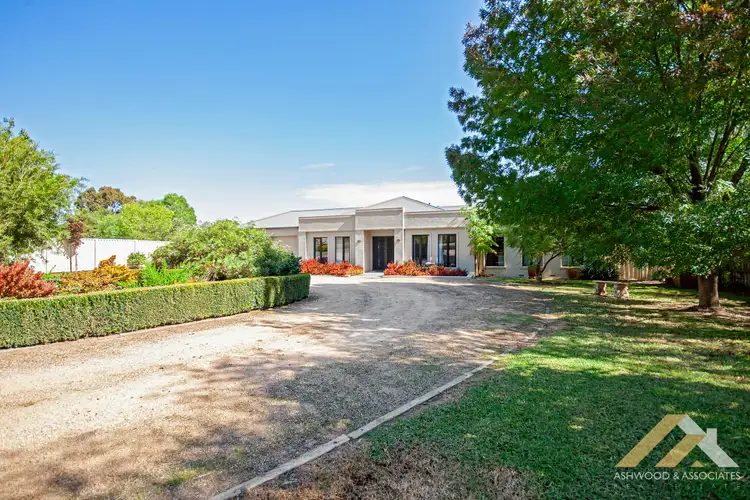 62 Calvert St, Bairnsdale VIC 3875