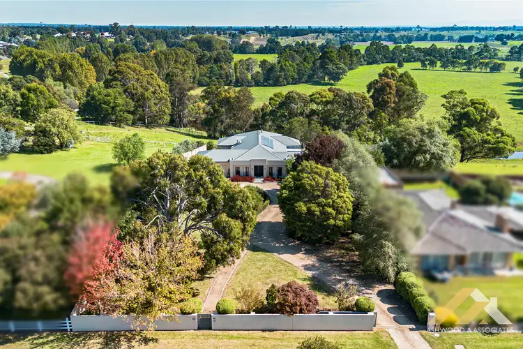 62 Calvert St, Bairnsdale VIC 3875