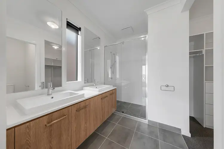 Fifth view of Homely house listing, 8 Stainer Way, Donnybrook VIC 3064