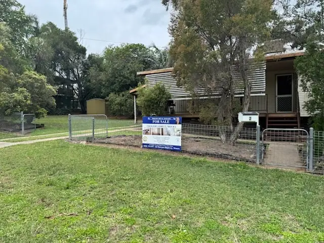 2 Rogers Street, Moura QLD 4718
