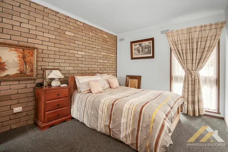 Second view of Homely unit listing, Unit 2/16 Mitchell St, Bairnsdale VIC 3875