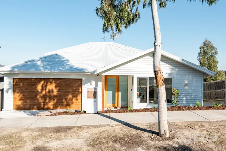 20 Coobowie Dr, Doreen VIC 3754