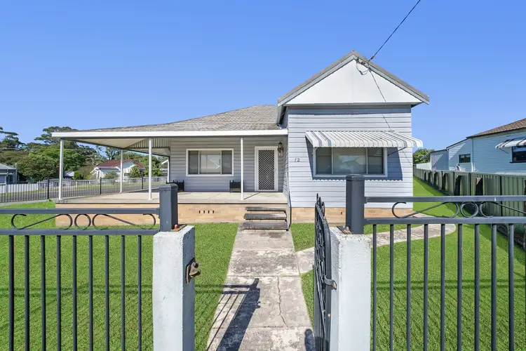 12 James St, Cessnock NSW 2325