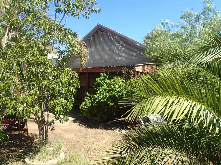34 Young St, Daysdale NSW 2646