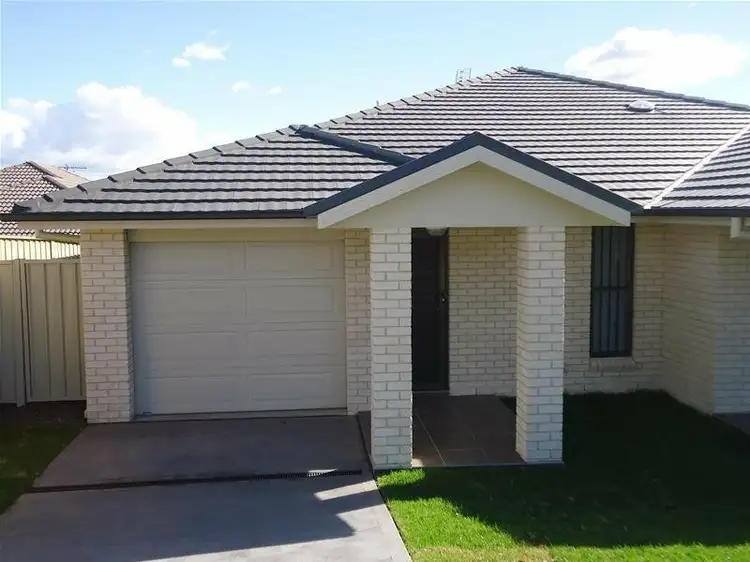 Unit 1/4 Trellis Ct, East Branxton NSW 2335