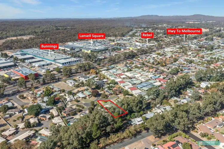 Second view of Homely house listing, 8 Laxdale Ct, Kangaroo Flat VIC 3555