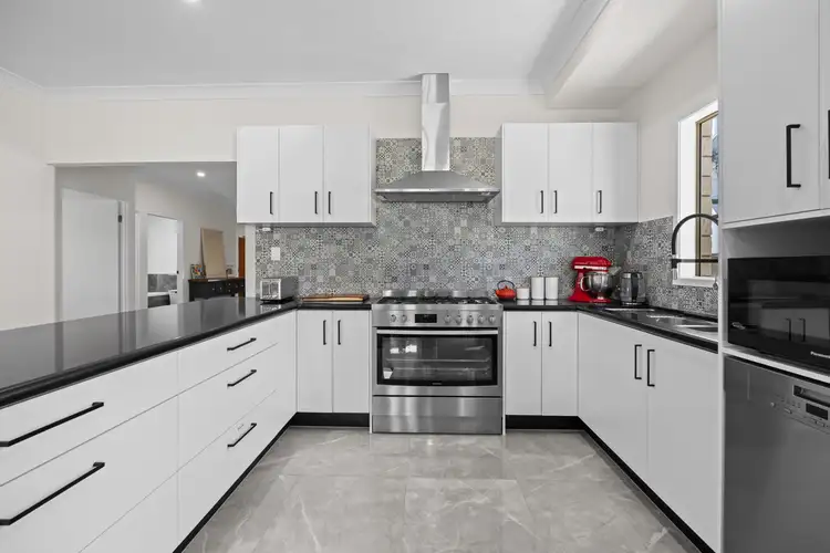 83 Aberdeen Parade, Boondall QLD 4034