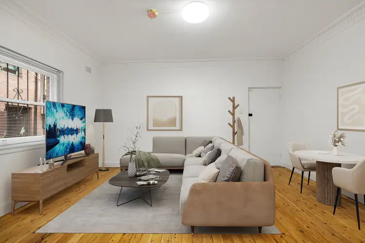 Main view of Homely unit listing, Unit 2/60 Dolphin St, Coogee NSW 2034