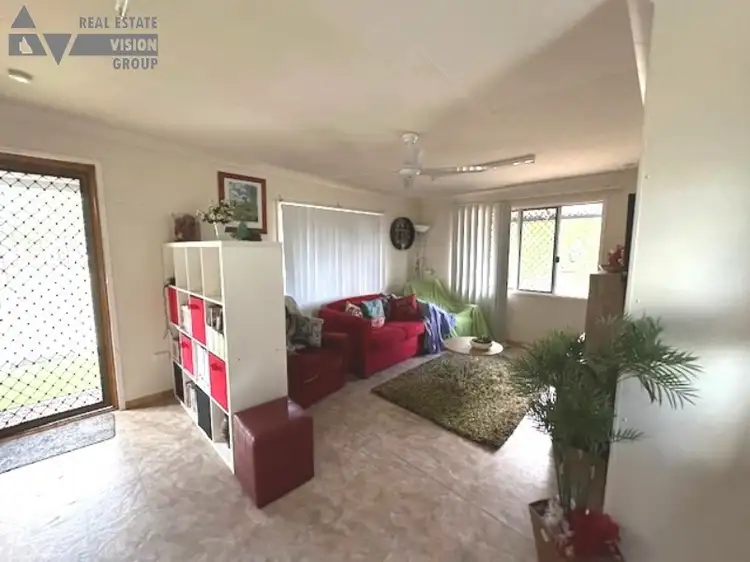 Seventh view of Homely house listing, 1 Golden Willow Dr, Willows QLD 4702