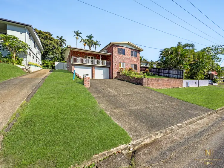 11 Hielscher St, Tully QLD 4854
