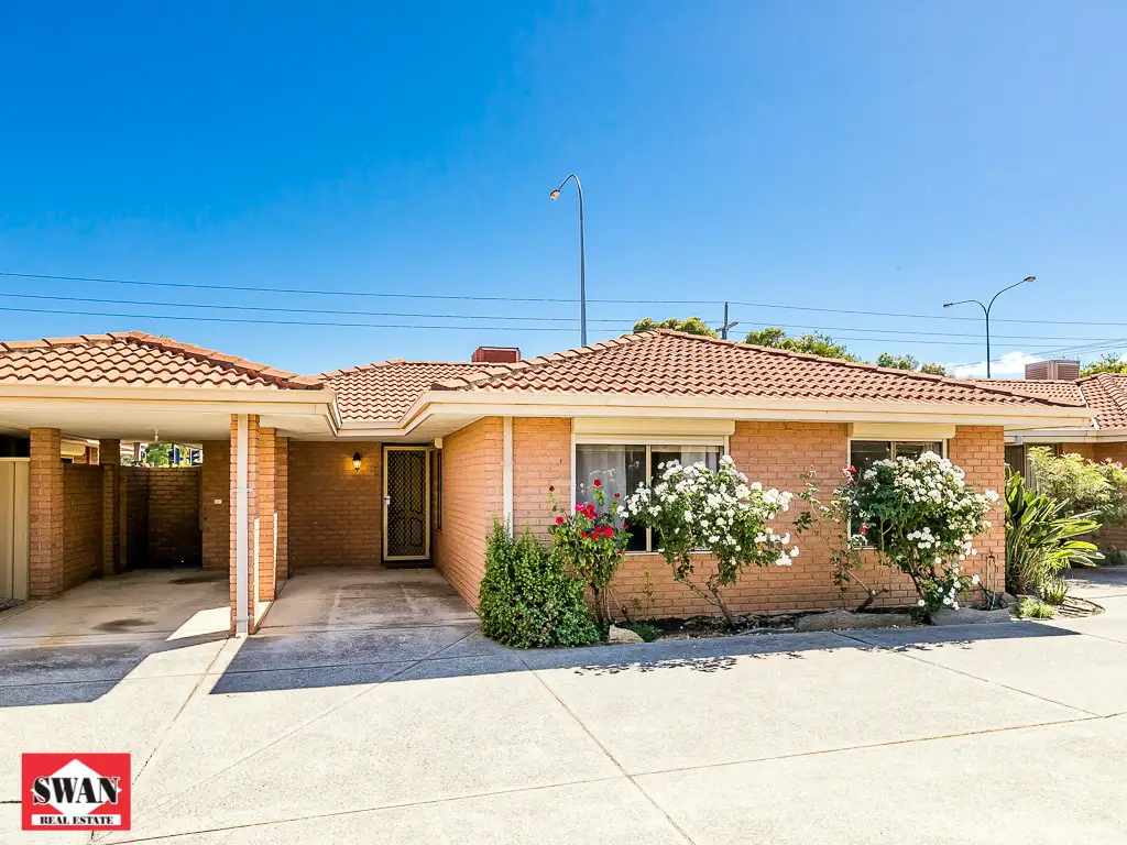 Main view of Homely unit listing, Unit 2/1 Park Rd, Midvale WA 6056