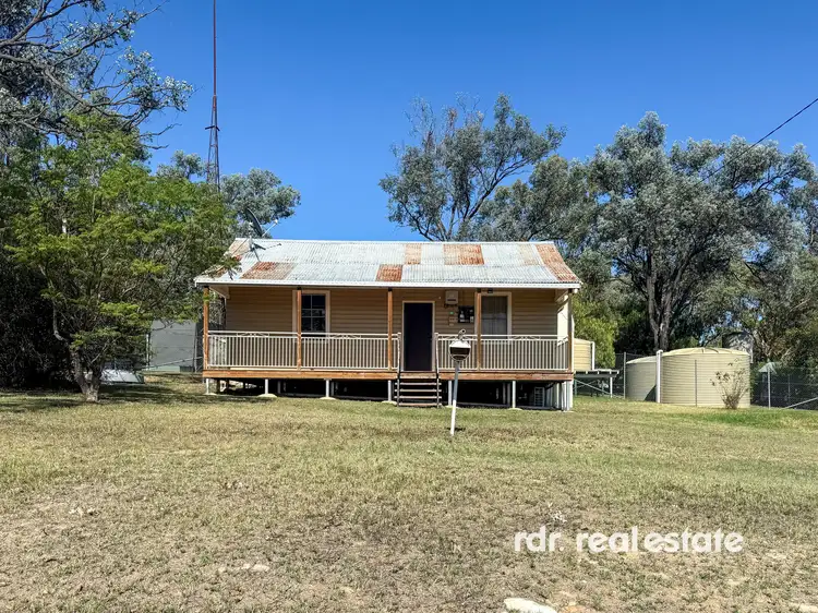 17 Yetman Street, Coolatai NSW 2402