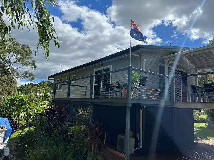 14 VIRGINIA PDE, Russell Island QLD 4184