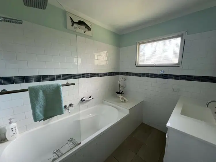 Fourth view of Homely house listing, 14 VIRGINIA PDE, Russell Island QLD 4184