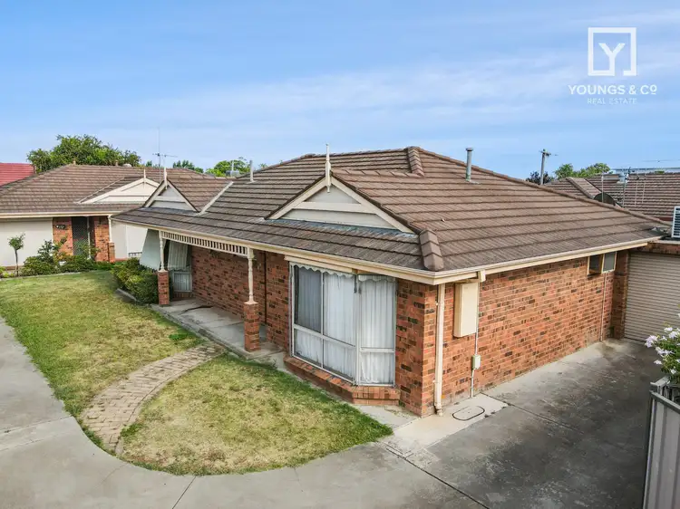 Unit 2/74 Clive St, Shepparton VIC 3630