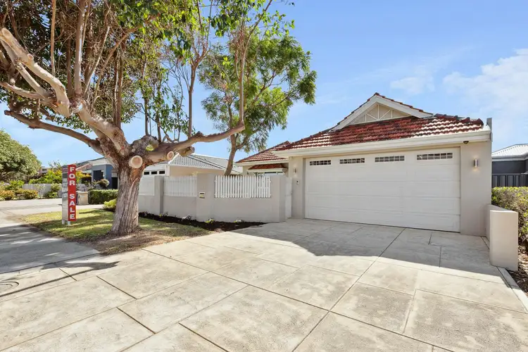 Second view of Homely house listing, 91 Kitchener Rd, Alfred Cove WA 6154