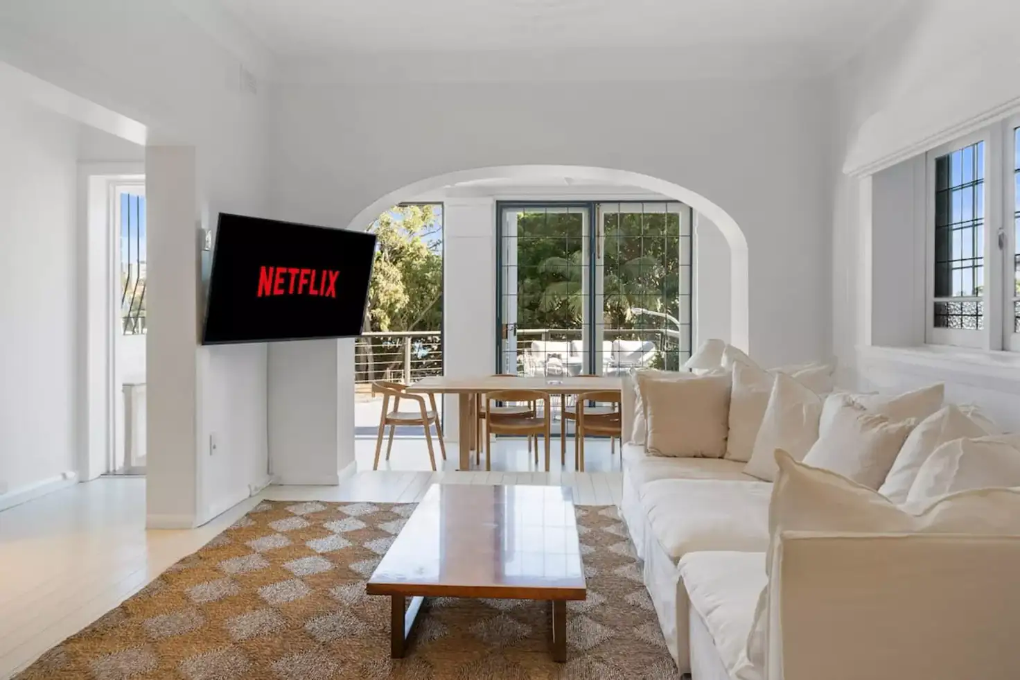 Main view of Homely unit listing, 30 Yarranabbe Rd, Darling Point NSW 2027