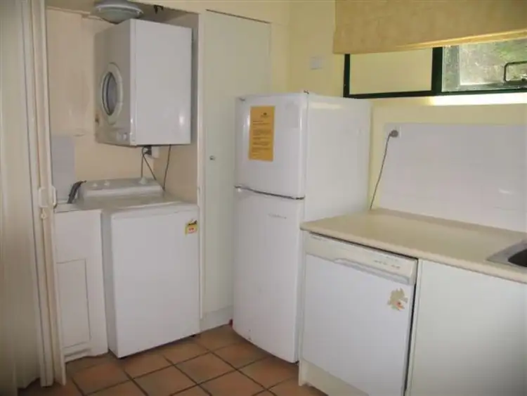 Sixth view of Homely unit listing, Unit 4/9 Rainbow Shores Drive, Rainbow Beach QLD 4581
