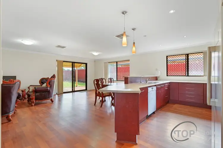 2 Epping Mews, Willetton WA 6155