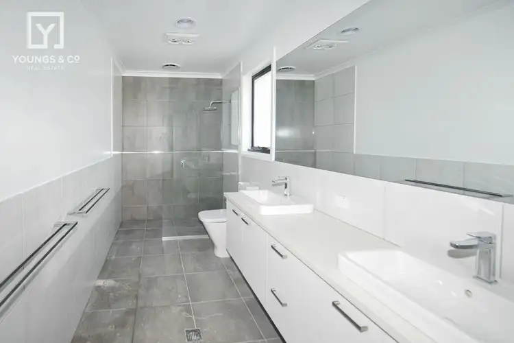 Fourth view of Homely house listing, 2 Cabernet St, Kialla VIC 3631