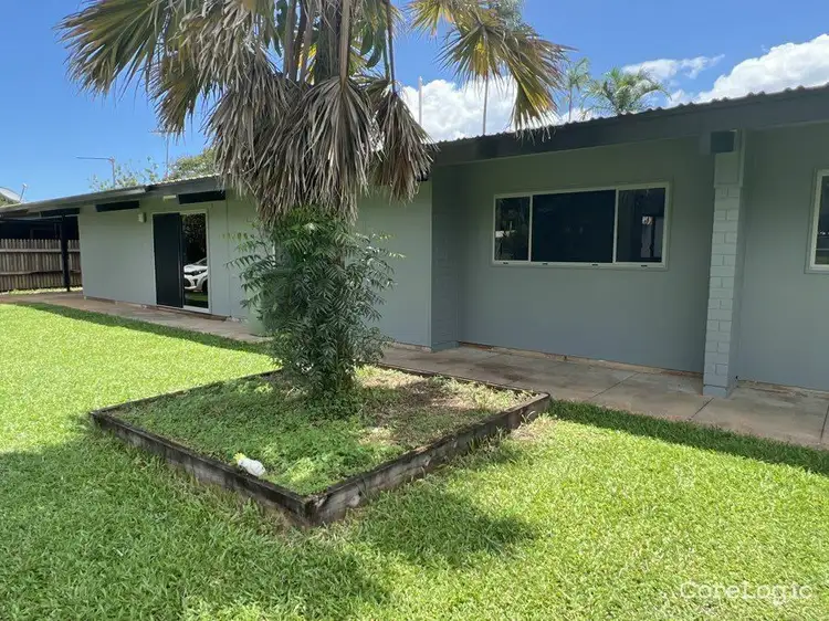 10 Carcoola Ct, Rocky Point QLD 4874