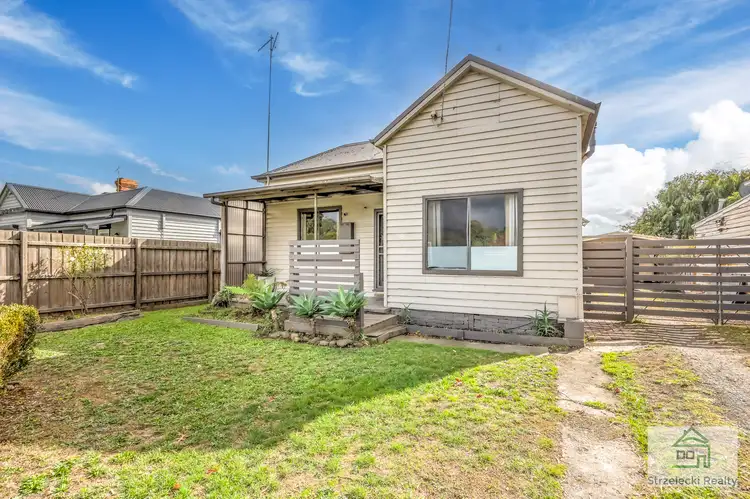 98 Waterloo Rd, Trafalgar VIC 3824