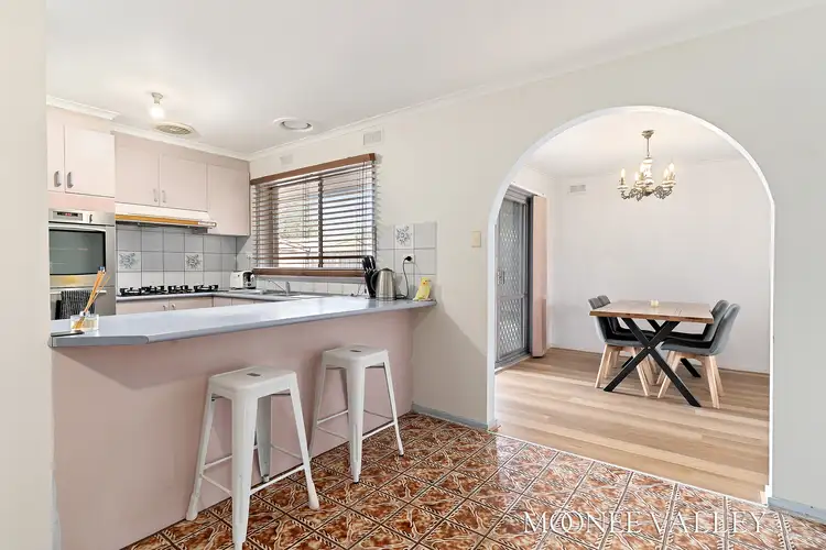 Fifth view of Homely house listing, 13 Heatherlea Crescent, Keilor East VIC 3033