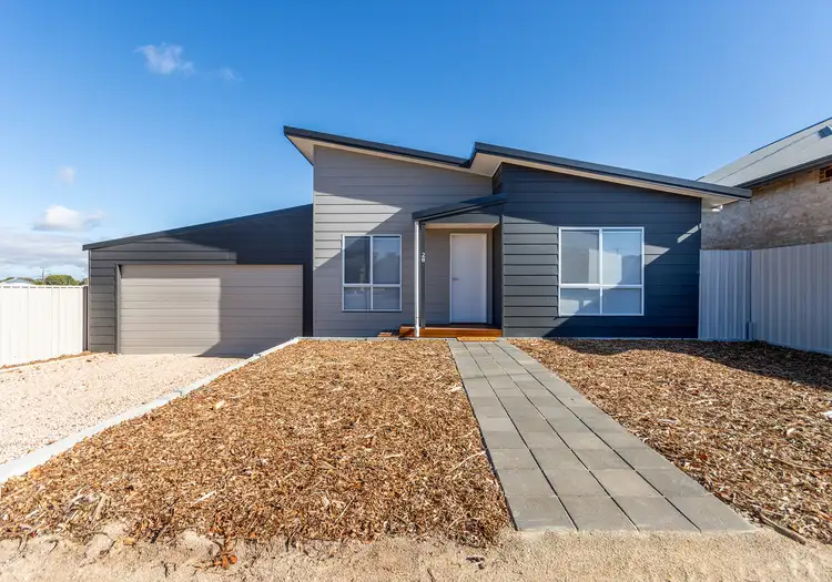 28 Caroline Street, Maitland SA 5573
