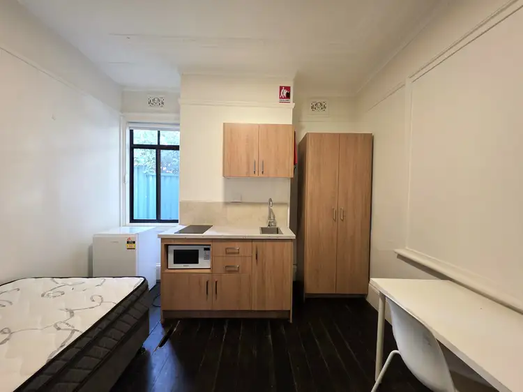 31 Fisher St, Petersham NSW 2049