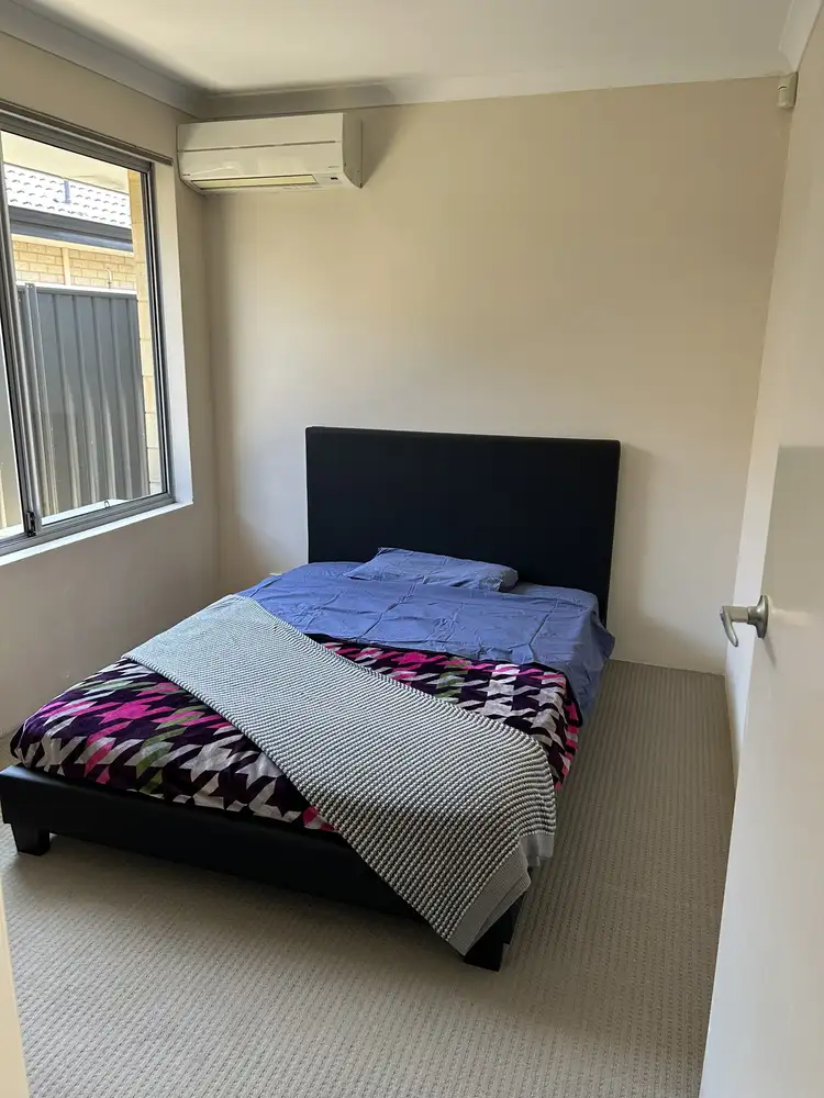 15 Splendens Ave, Banksia Grove WA 6031