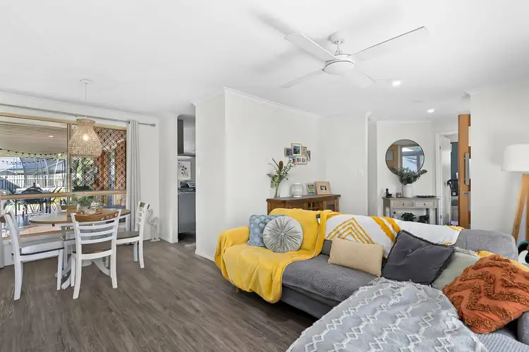 Third view of Homely house listing, 7 Kentia Ct, Kawungan QLD 4655