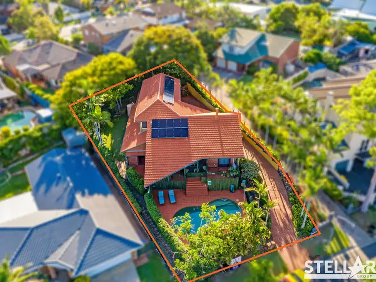 24 St Clair Crescent, Wishart QLD 4122