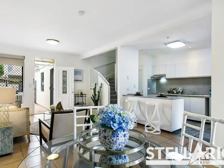 6/8 Mahina Place, Wishart QLD 4122
