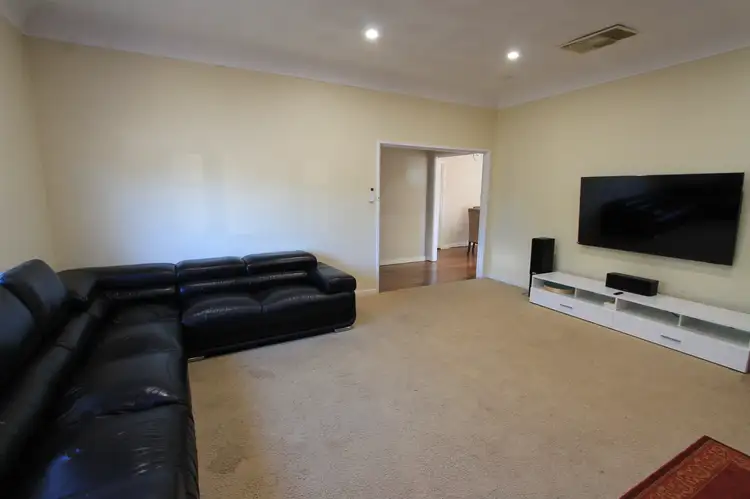Fifth view of Homely house listing, 2 Hill St, Merredin WA 6415