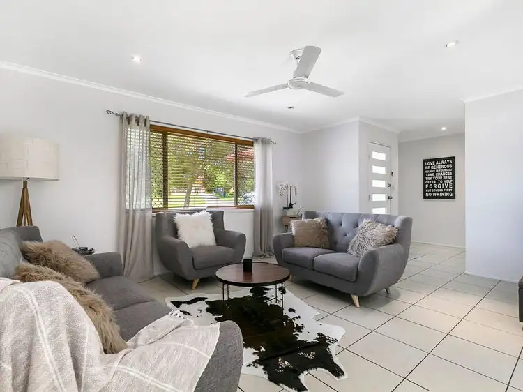 Second view of Homely house listing, 3 Privet Place, Mansfield QLD 4122
