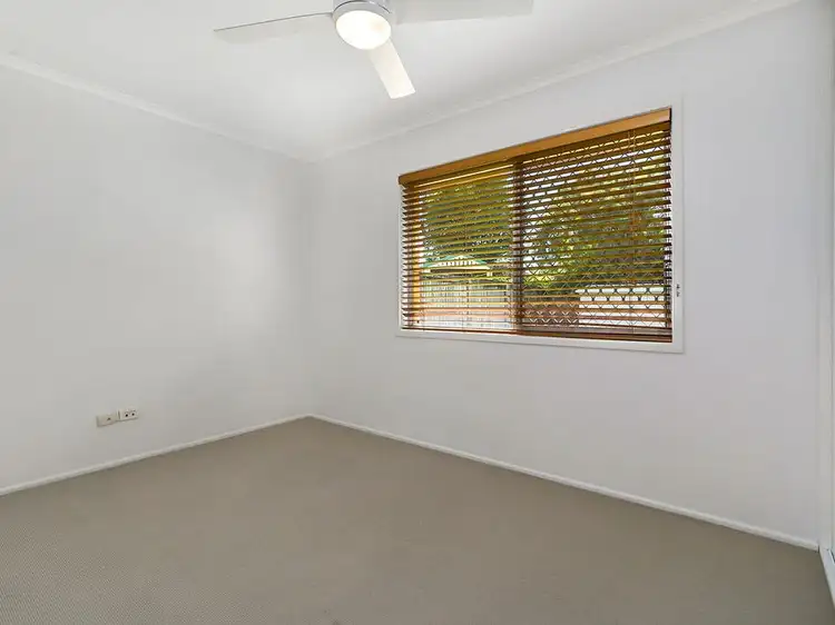 Fifth view of Homely house listing, 3 Privet Place, Mansfield QLD 4122