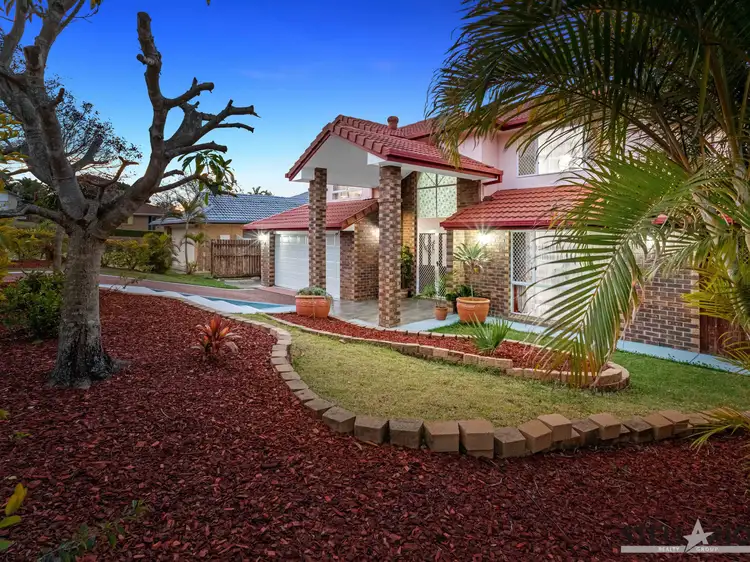 4 Marianna Street, Mansfield QLD 4122