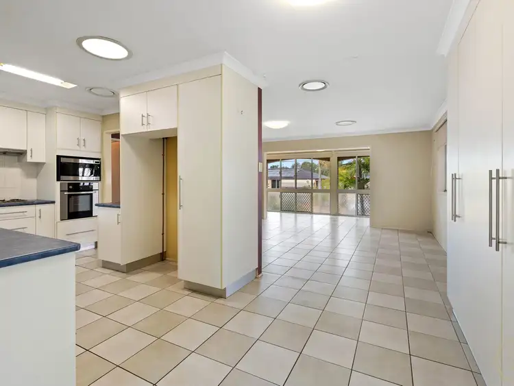 Fifth view of Homely house listing, 44 Salandra Street, Mansfield QLD 4122