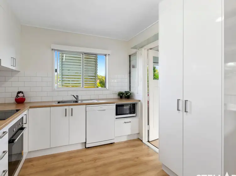 Fourth view of Homely house listing, 6 Mirang Street, Mansfield QLD 4122